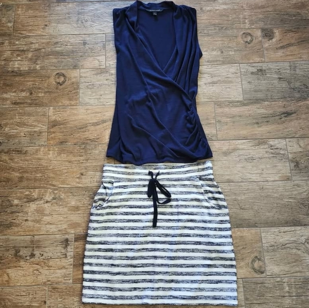Market & Spruce Navy Top and Navy White Striped Skirt